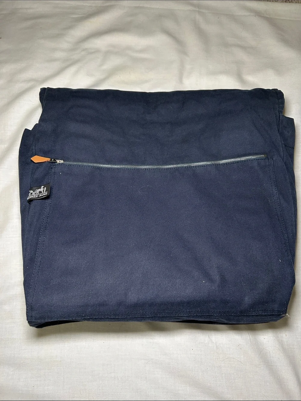 Vintage Hermès Fourre Tout Besace MM shoulder bag in navy cotton canvas